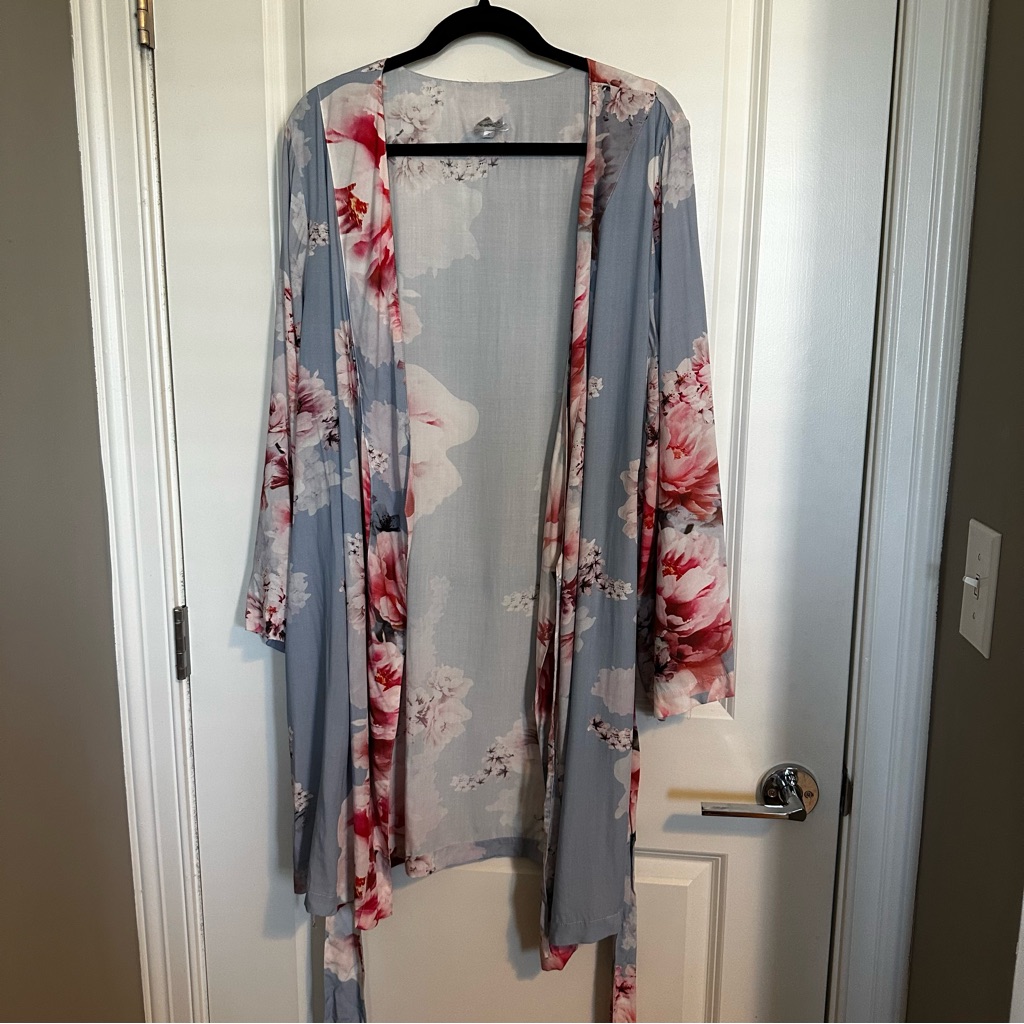 Plum Pretty Sugar Blue Robe With Pink Floral Accents